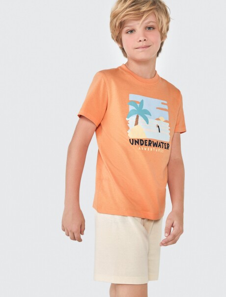 PIJAMA INFANTIL CON ESTAMPA Y BERMUDA NARANJA