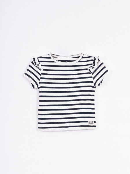 REMERA GRETA VARIANTE 3