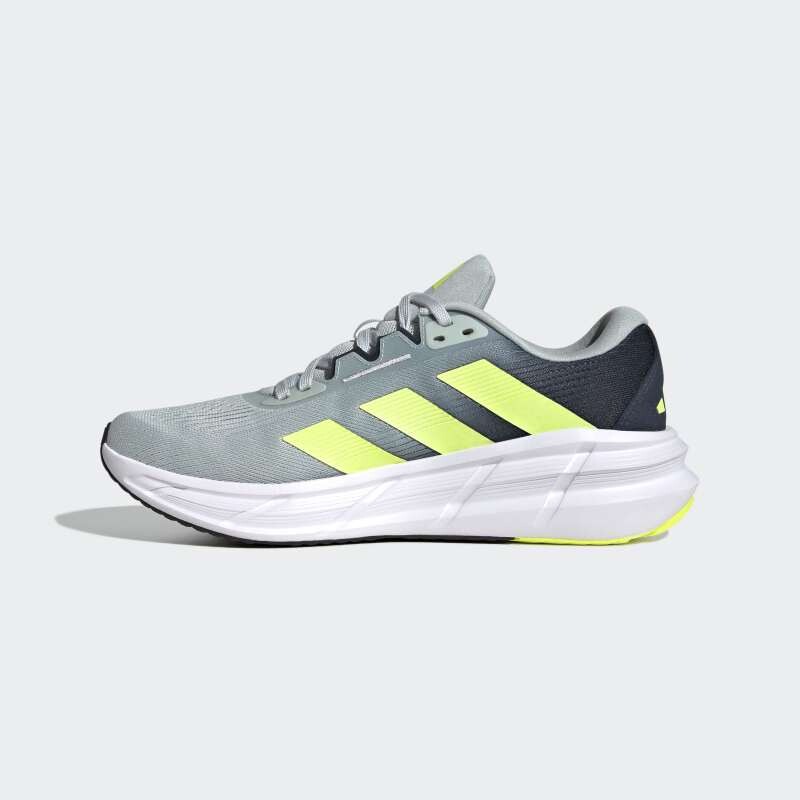 Championes Adidas Questar 3 Gris