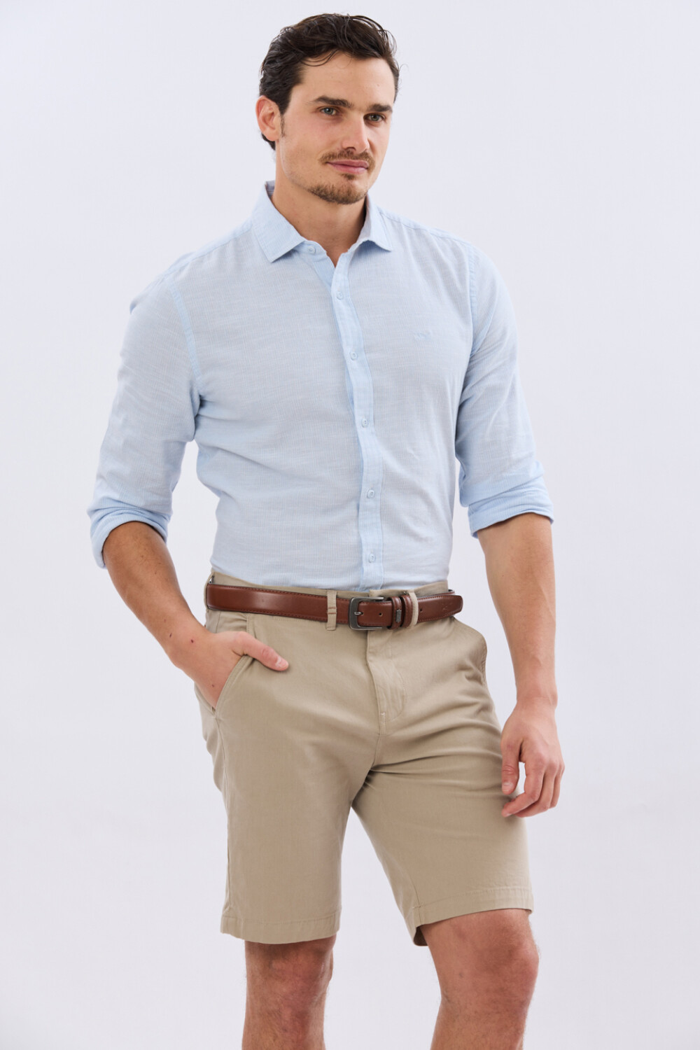 BERMUDA CLASICA CON ELASTANO Beige