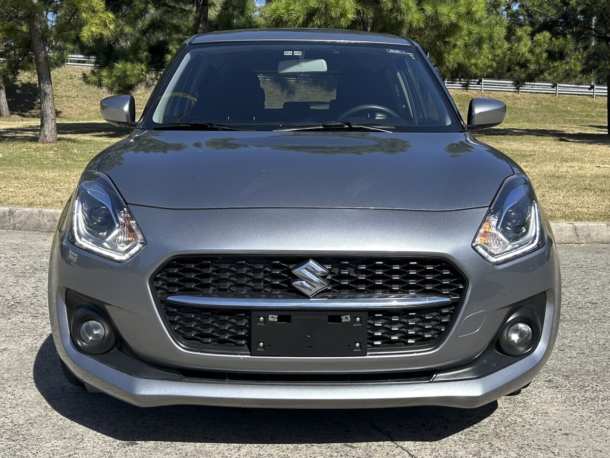 Suzuki Swift GLS Hybrid EXCELENTE ESTADO!|Permuta / Financia Suzuki Swift GLS Hybrid EXCELENTE ESTADO!|Permuta / Financia