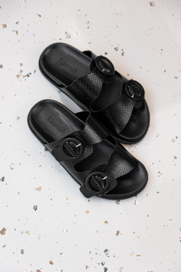 Sandalia con hebillas Rumba Negro