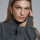 Sweater cuello alto gris