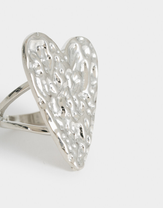 Anillos Medianos y Grandes Metal diferenciado Anillo Corazón Martillado - Plateado