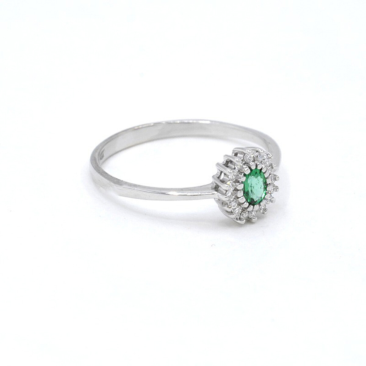 Ring In 18K White Gold, Diamonds And Emerald 