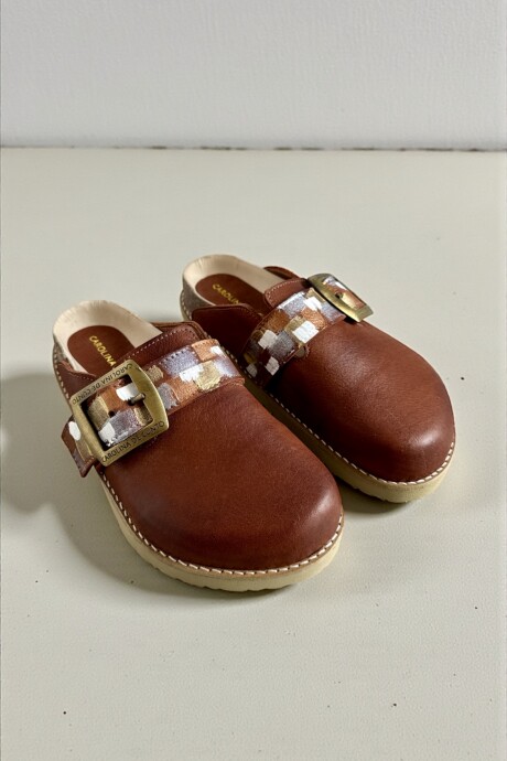 Sandalias SAKI Terra Línea Ottenta Con Arte Sandalias SAKI Terra Línea Ottenta Con Arte