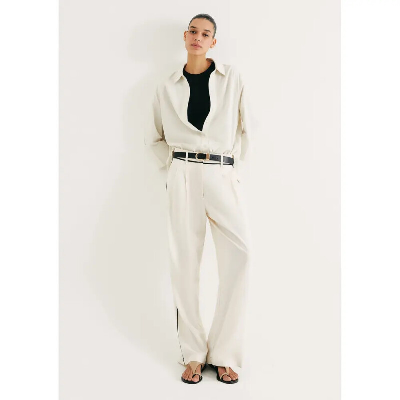 BLUSA SM FEM PRETO ESCURO