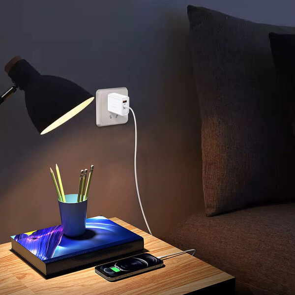 Cargador De Ular Treqa 2 Salidas Usb Y Usb Tipo-c CARGADOR TREQA TIPO C 25W CD 222 BLANCO
