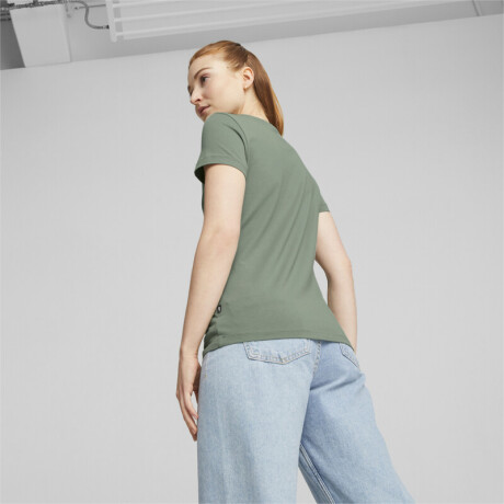ESS+ Embroidery Tee 84833144 Verde
