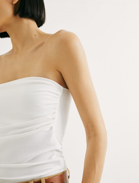 TOP SIN TIRANTE BLANCO