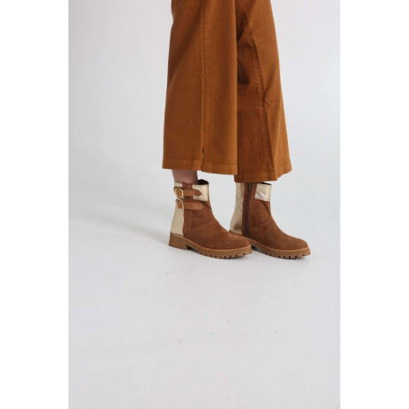 Bota Biker Short Whiskey Con