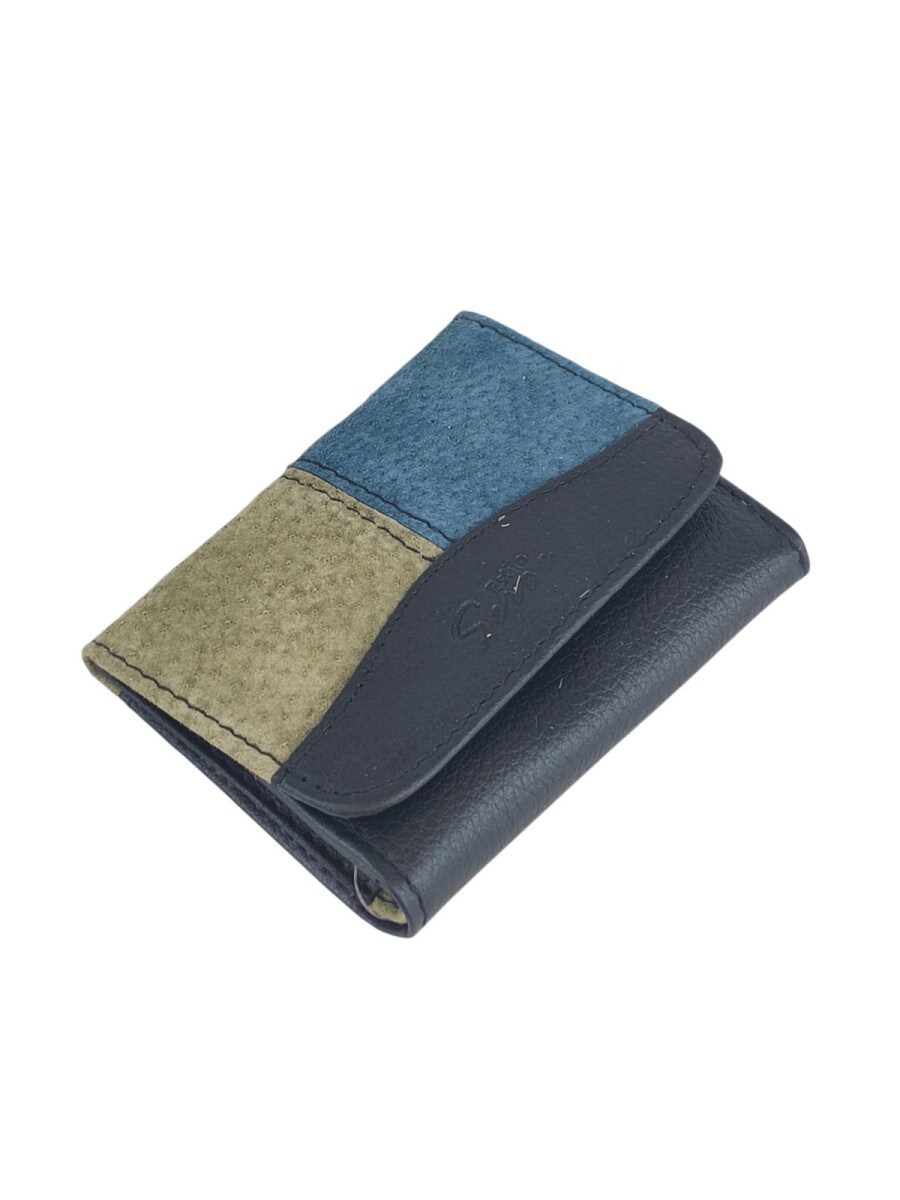 Mini Billetera Tríptica de Cuero y Pecarí | Compacta y con Cierre Magnético - Negro 