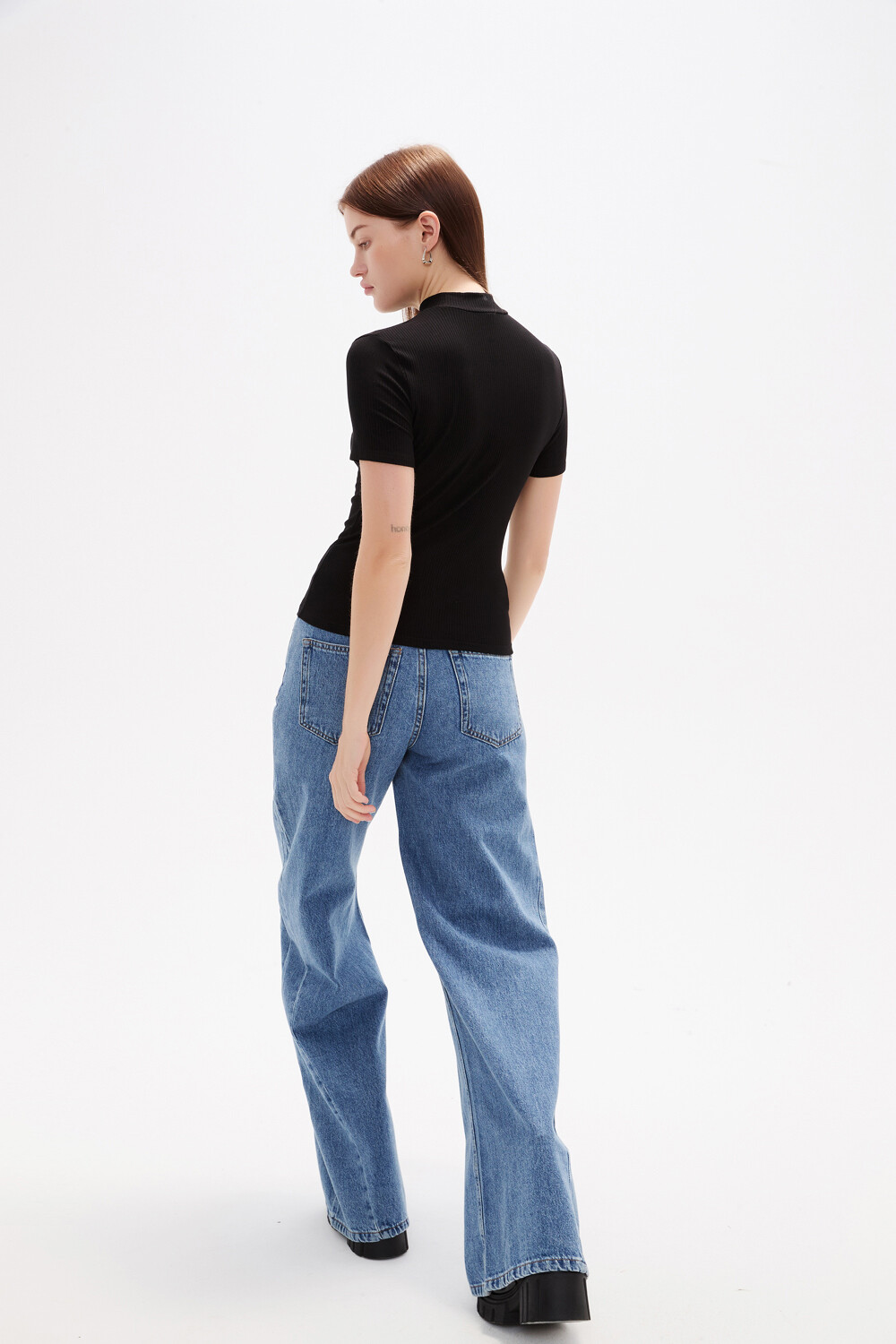 Remera Daly Negro