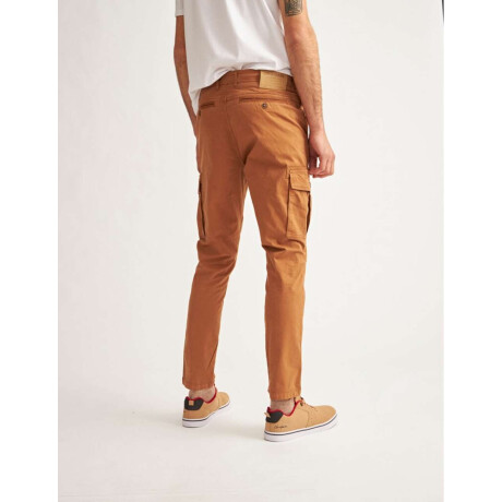 Pantalón cargo New Andino 56 Oro