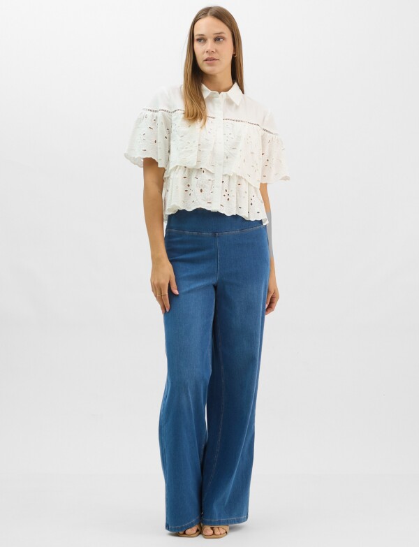 Camisa De Algodón Con Bordado Suizo Y Volados CRUDO