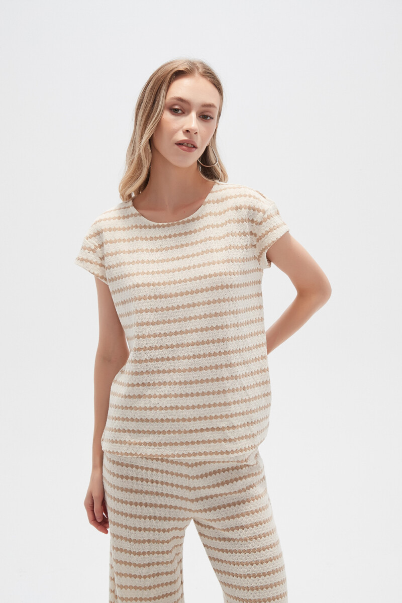 Remera Jurena - Estampado 1 