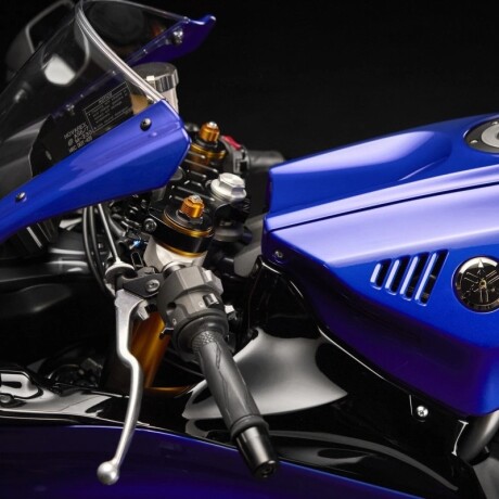 Yamaha R7 Azul
