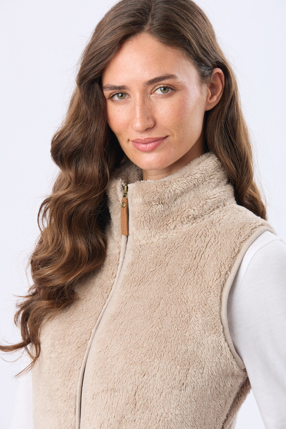 CHALECO SHERPA SUAVE Beige