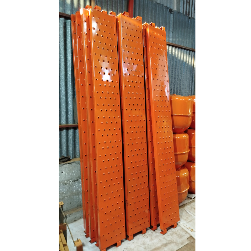 Tablón o plataforma metálica con superficie antideslizante Hermasur® Tablón o plataforma metálica con superficie antideslizante Hermasur®