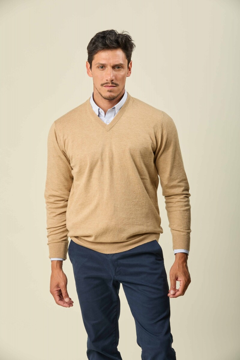 Buzo Lambswool Escote V - Beige 