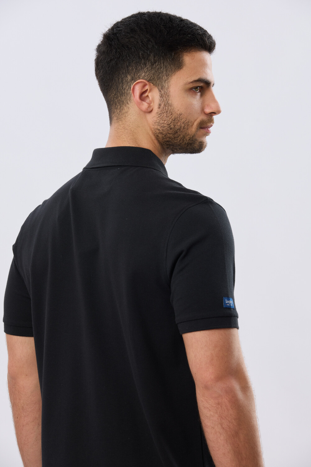 REMERA POLO LISA PIQUÉ Negro