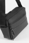 Bandolera impermeable con cordón negro
