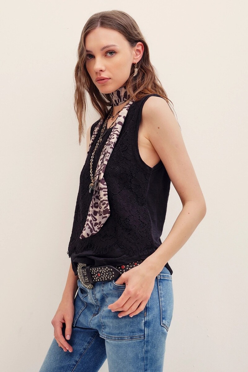 MUSCULOSA LACE NEW Negro