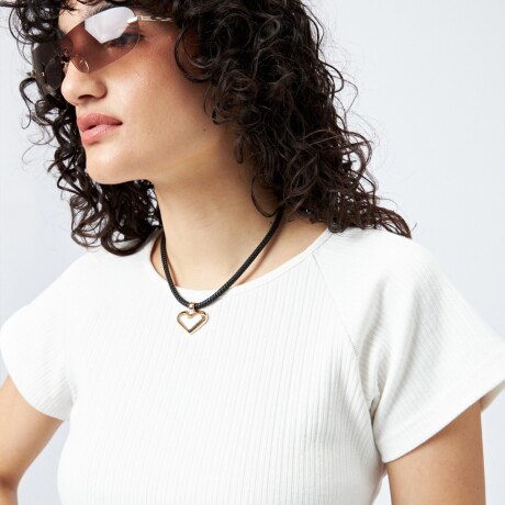 REMERA SANTA Crudo
