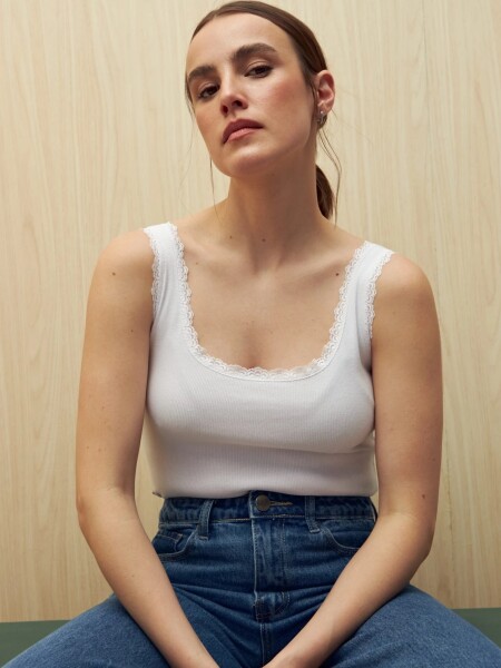 MUSCULOSA ALLIE DAYGLOW BLANCO