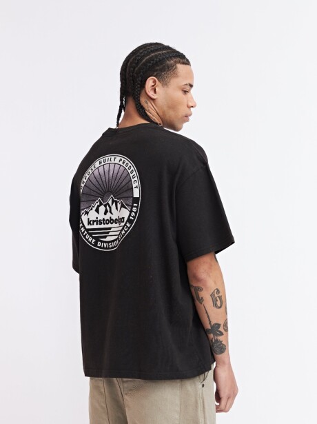 REMERA KHAN NEGRO