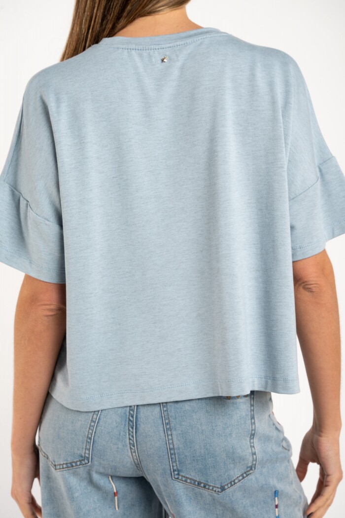 Remera Celeste