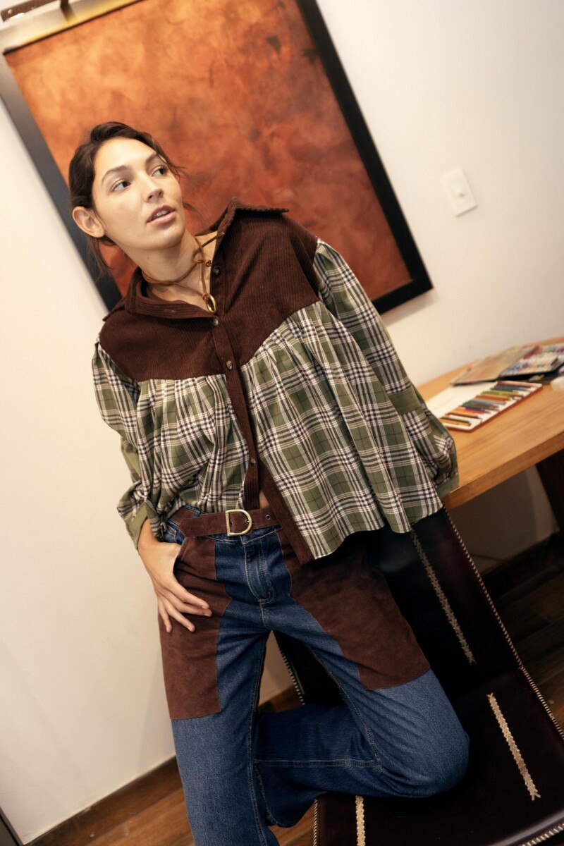 Prince Corduroy Shirt - Chocolate / Verde Musgo 