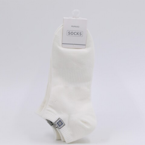 CALCETINES BAJOS PARA HOMBRE CON ETIQUETA CUADRADA (3 PARES/BLANCO) CALCETINES BAJOS PARA HOMBRE CON ETIQUETA CUADRADA (3 PARES/BLANCO)