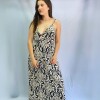 Vestido Ethnic Flowers Black/white