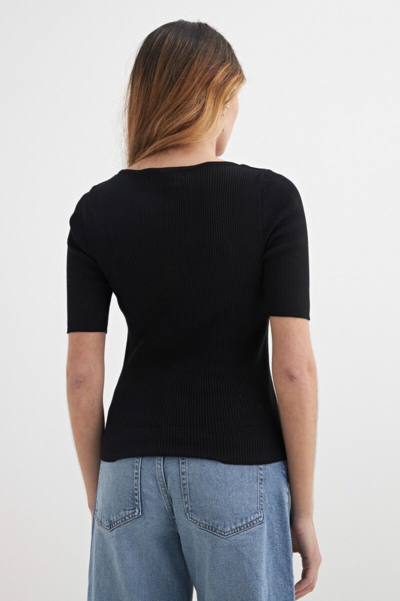 Sweater cuello bote NEGRO