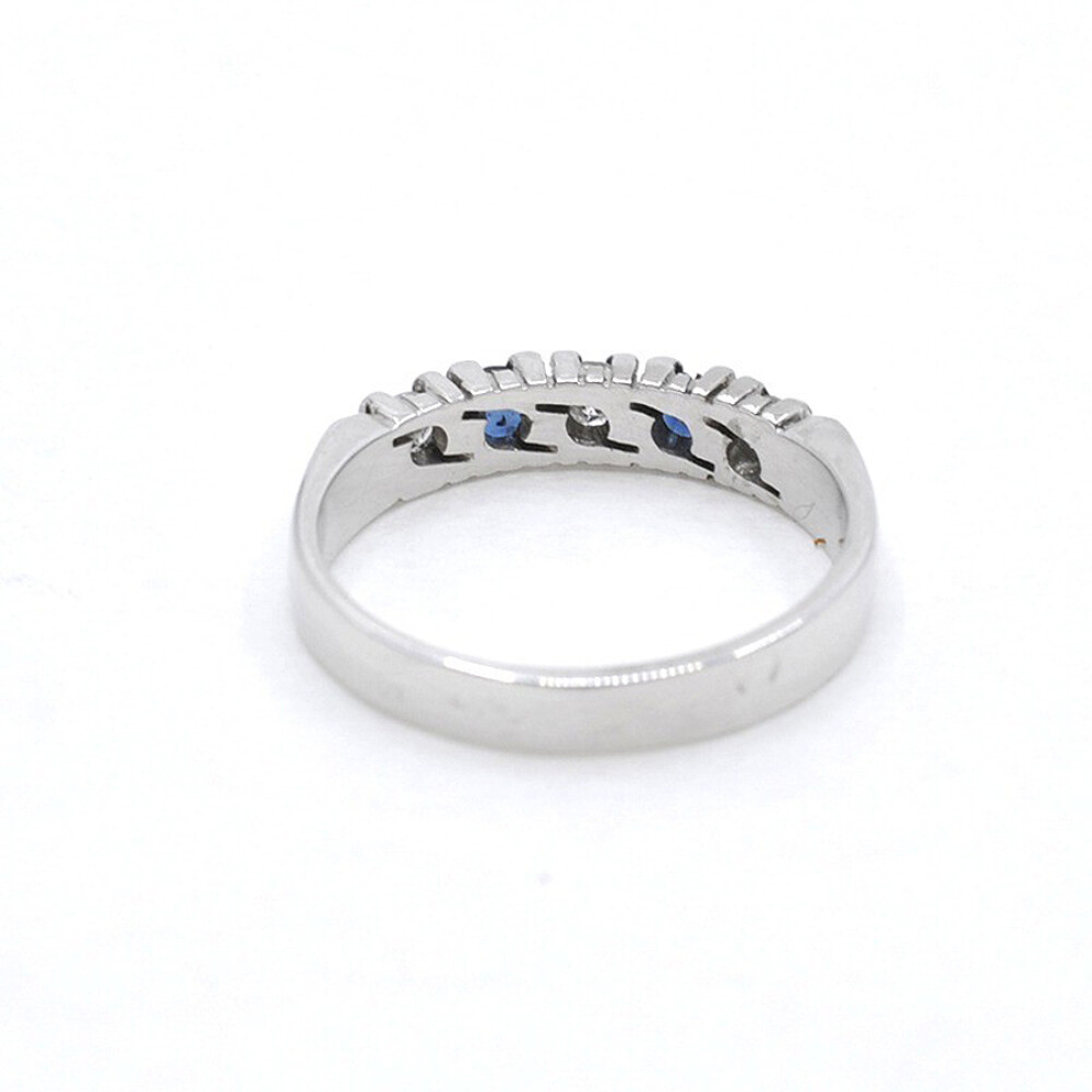 Anillo En Oro Blanco 18K, Brillantes Y Zafiros Anillo En Oro Blanco 18K, Brillantes Y Zafiros