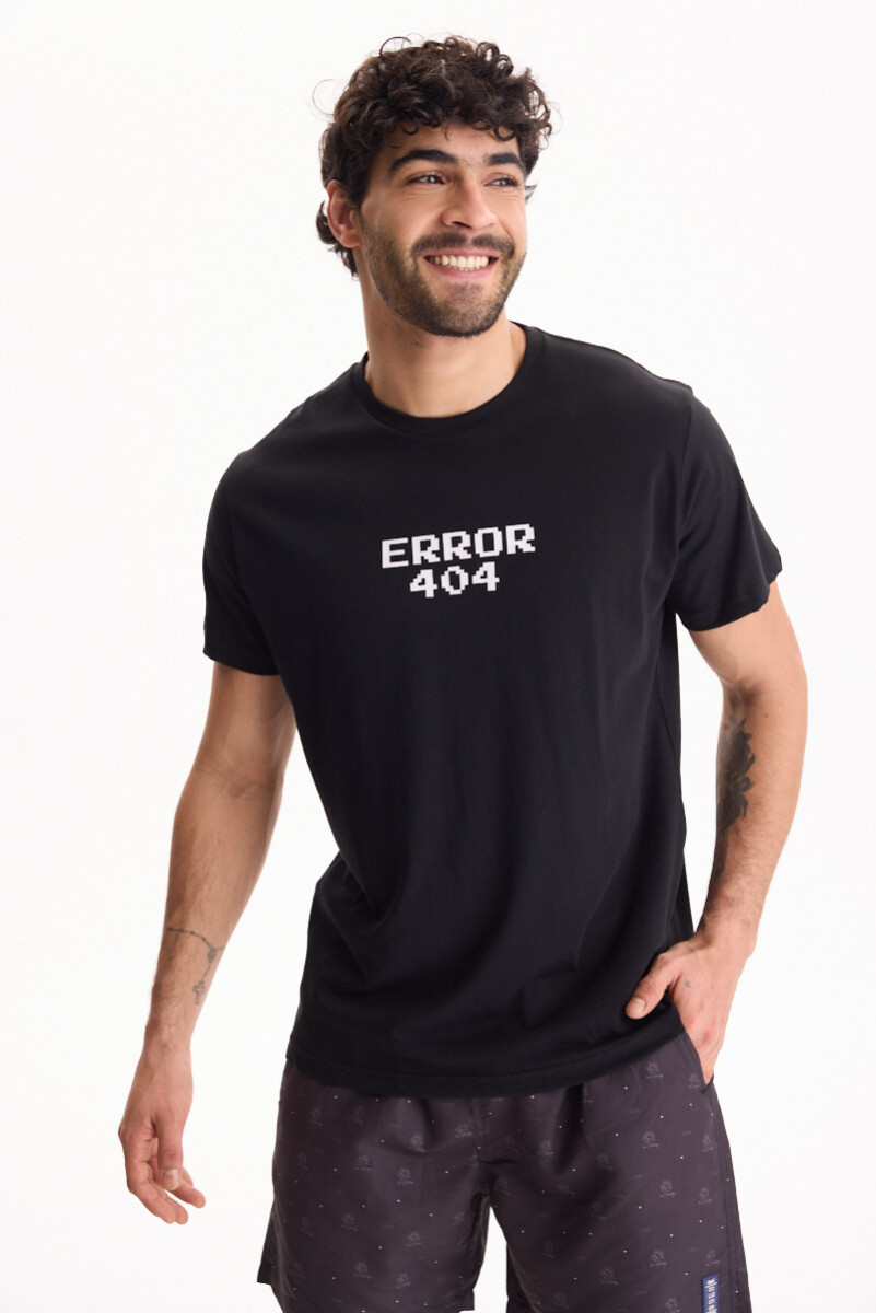 Remera 404 - Negro 