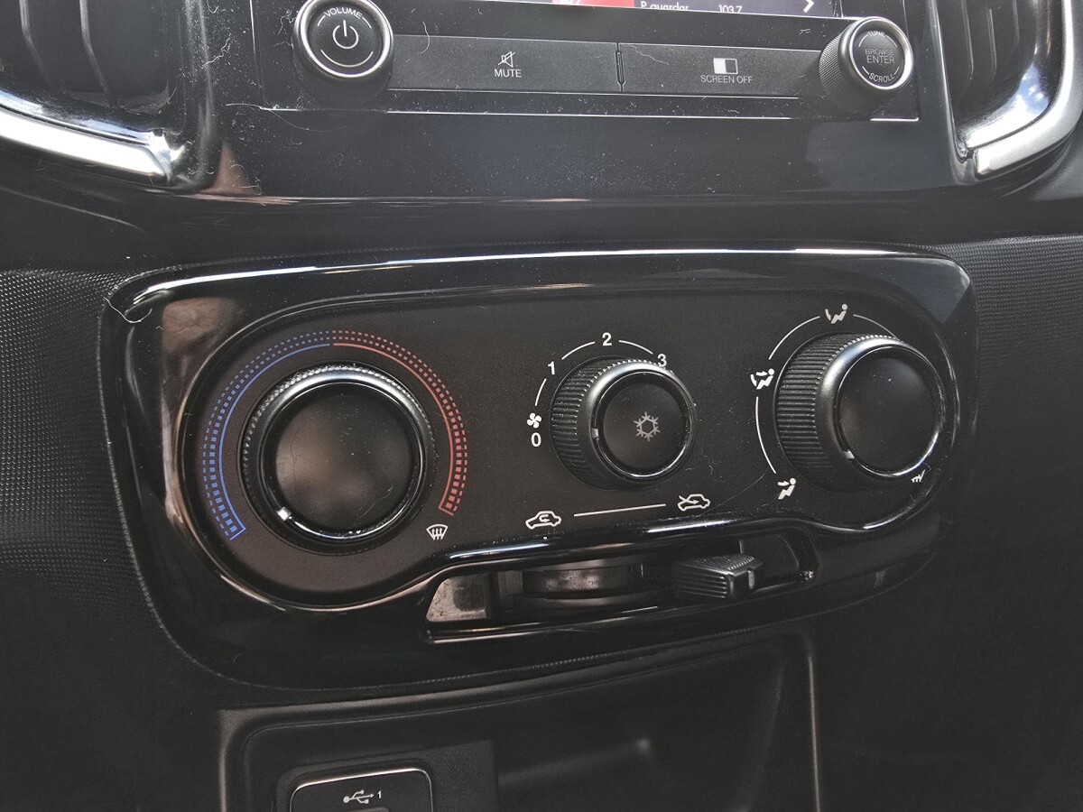 Fiat Strada Freedom 2025 EXCELENTE ESTADO |Permuta/ Financia Fiat Strada Freedom 2025 EXCELENTE ESTADO |Permuta/ Financia