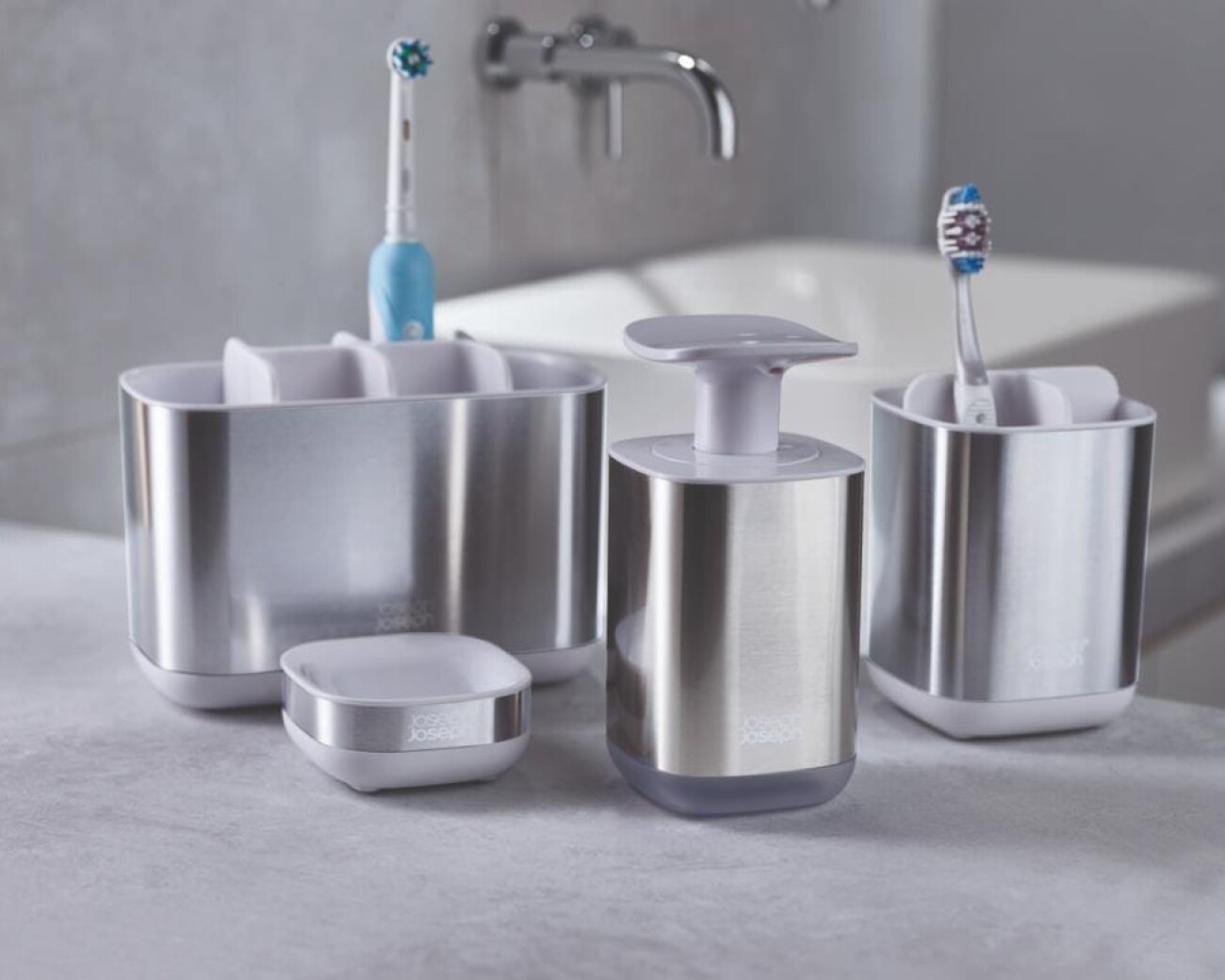 Porta Cepillos de Dientes EasyStore™ Steel – Joseph Joseph Porta Cepillos de Dientes EasyStore™ Steel – Joseph Joseph