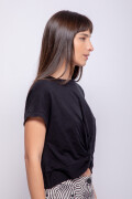 REMERA ALEXIA Negro