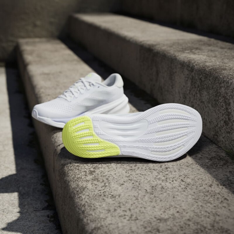 Zapatillas Running Supernova Stride 2 Mujer White