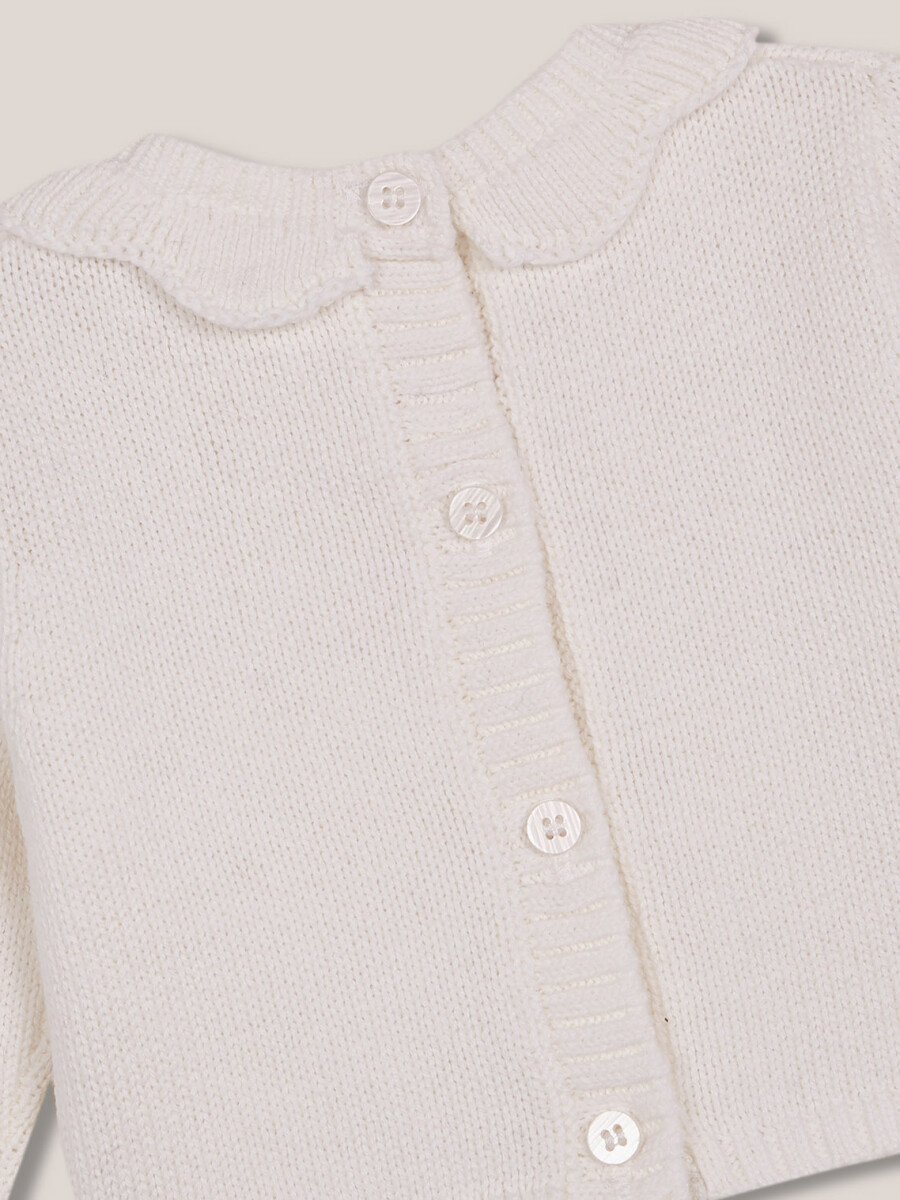 Jersey Con Detalles Crudo