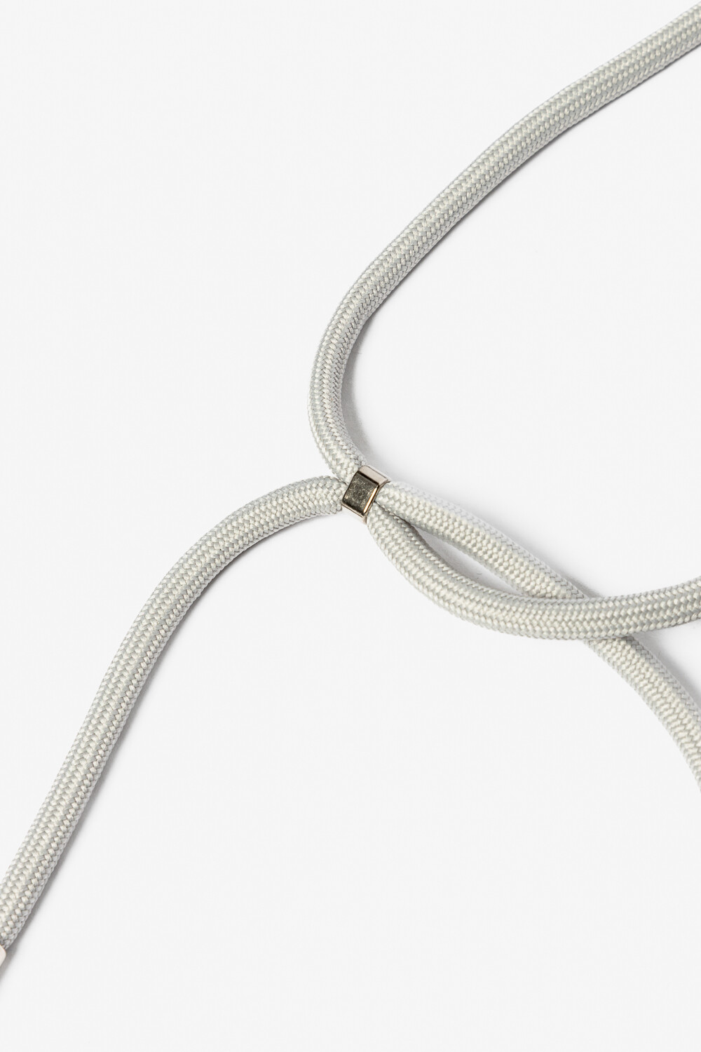 Correa Areli Gris