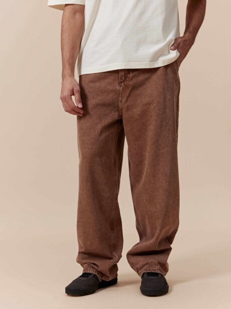 Pantalón denim SKATER TABACO