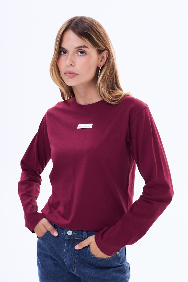 Remera Freya Bordo