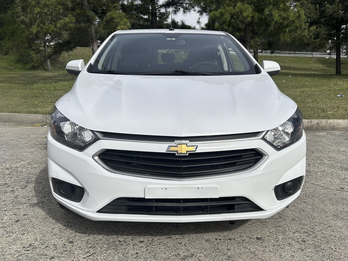 Chevrolet Onix Lt 2019 EXCELENTE ESTADO!| Permuta / Financia Chevrolet Onix Lt 2019 EXCELENTE ESTADO!| Permuta / Financia