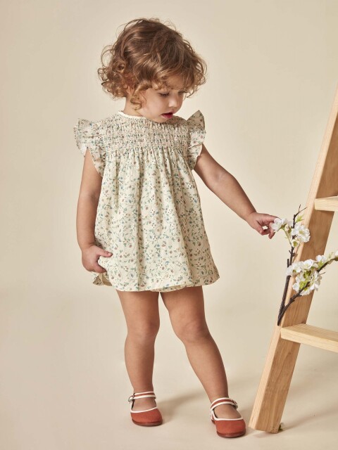 Vestido De Flores Con Smock Piedra