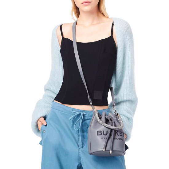 MARC JACOBS -THE LEATHER BUCKET BAG Gris