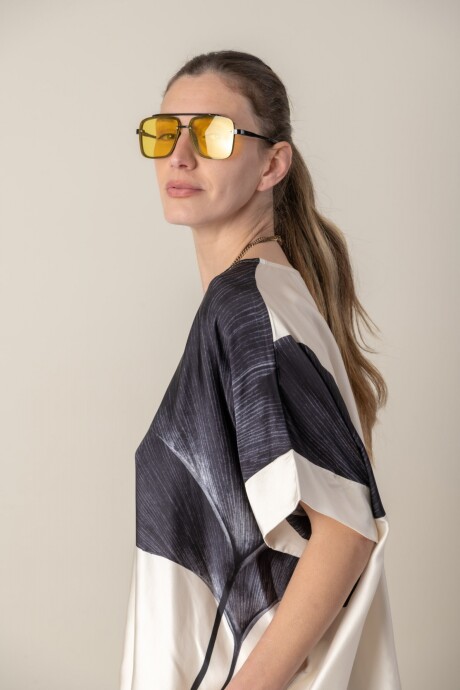 BLUSA HOJA Negro