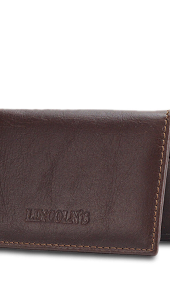 PORTA TARJETAS THOR CUERO MARRON